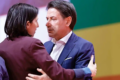 Conte e schlein, i gianni e pinotto del centrosinistra: mettono il loro ego davanti alla vittoria